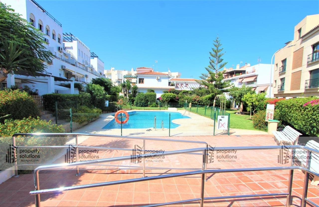 Appartement Carihuela Playa - 2ª Linea De Playa - Piscina - Parking Gratis à Torremolinos Extérieur photo